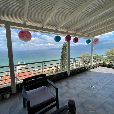 Kelvi'S Apartment Pogradec Ngoại thất bức ảnh