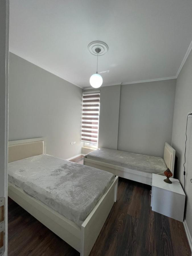Kelvi'S Apartment Pogradec Ngoại thất bức ảnh