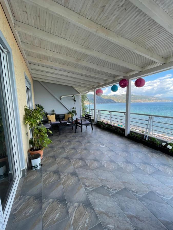Kelvi'S Apartment Pogradec Ngoại thất bức ảnh