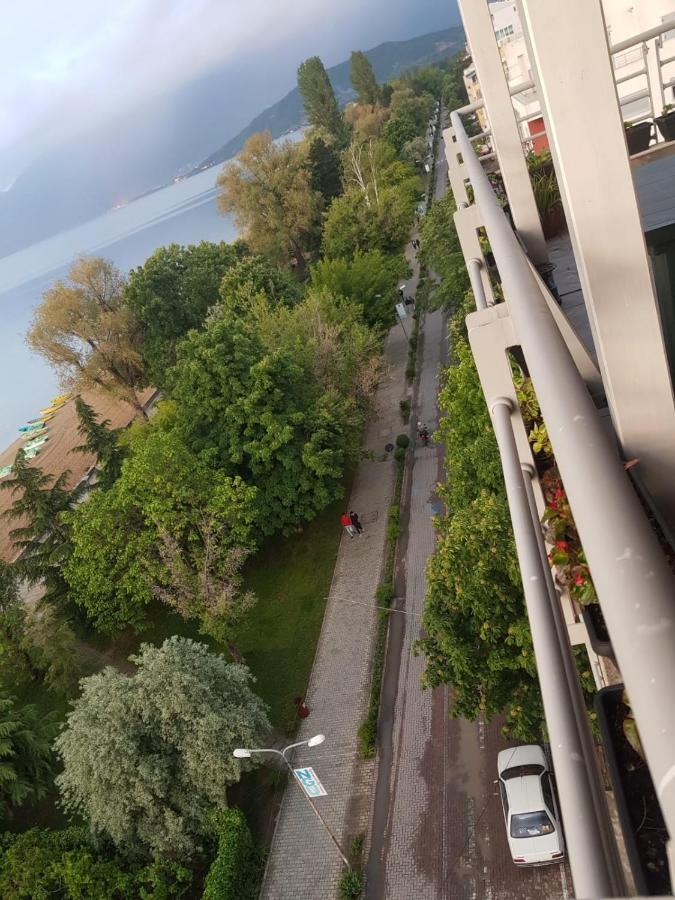 Kelvi'S Apartment Pogradec Ngoại thất bức ảnh